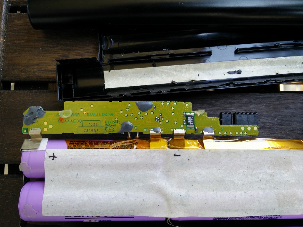 Disassembly of a Lenovo Thinkpad Battery » we got style